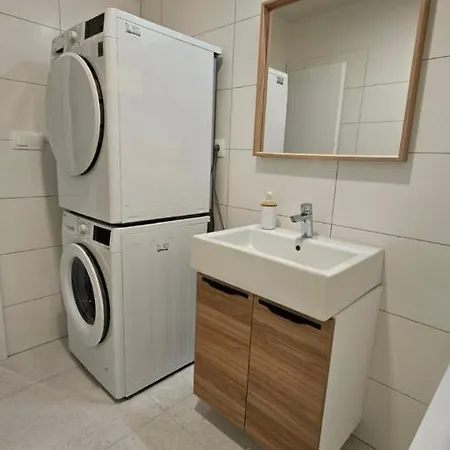 2 With Terrace, New Building, 3bk Lägenhet *