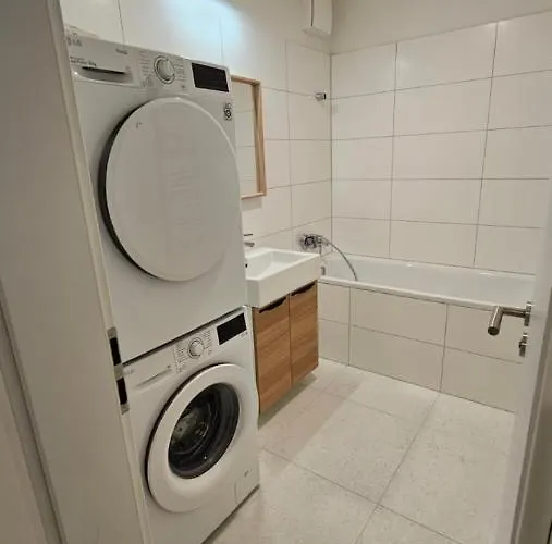 2 With Terrace, New Building, 3bk Appartamento Bratislava