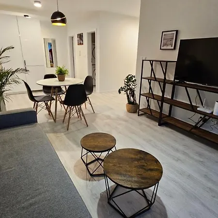 2 With Terrace, New Building, 3bk Appartamento Bratislava