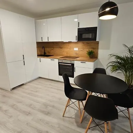Apartmán 2 With Terrace, New Building, 3bk